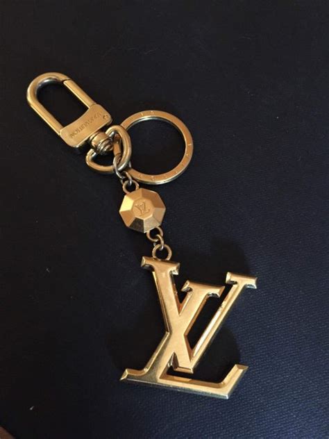 louis vuitton sleutelhanger heren|Louis Vuitton online shopping.